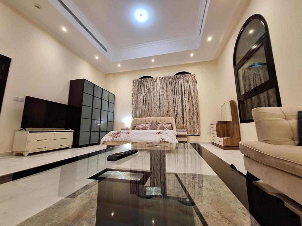 Apartment Luxurious And Elegant House *