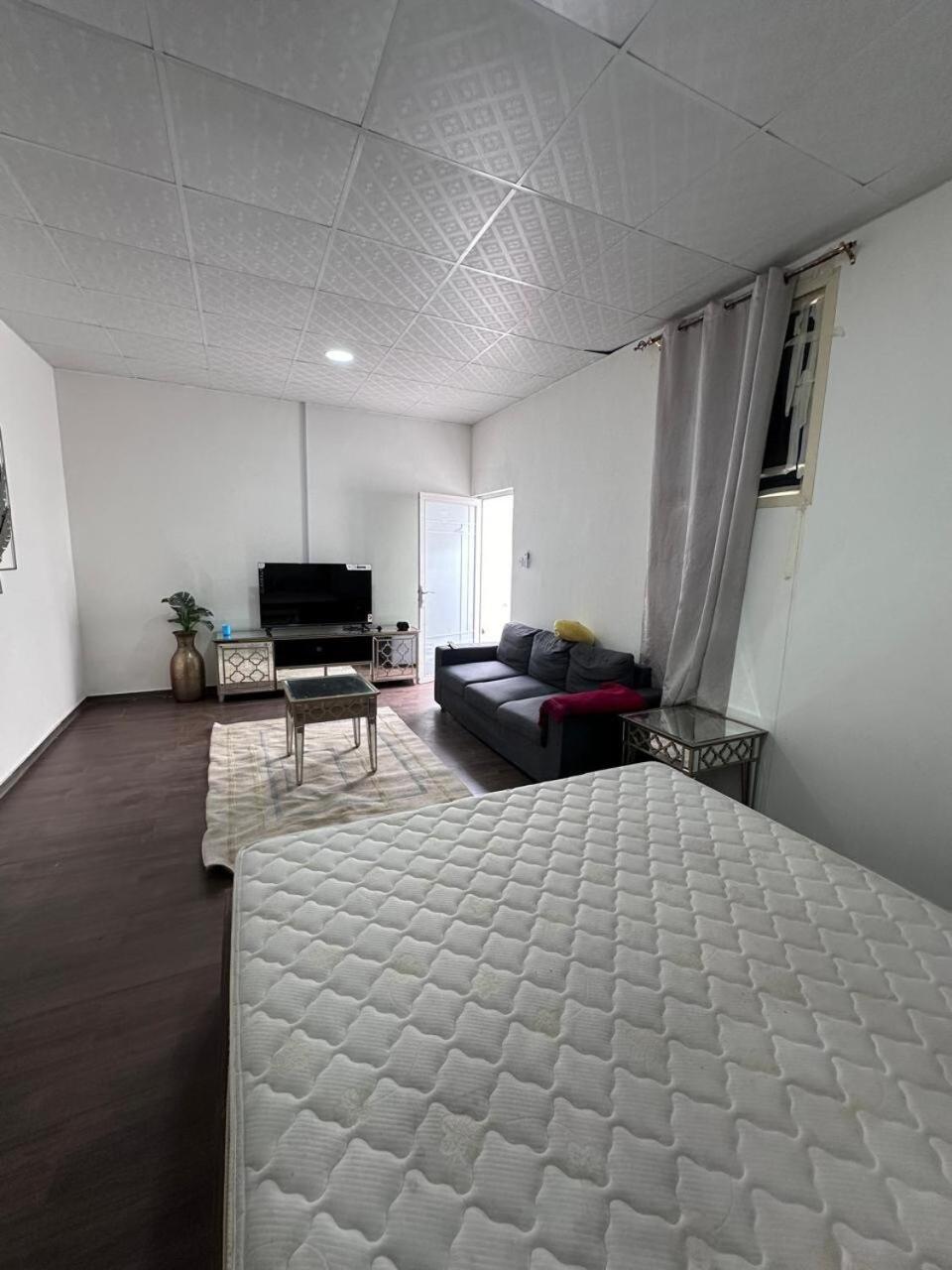 Luxurious And Elegant House Apartment Abu Dhabi